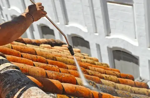 Nettoyage de toitures - Camaret-sur-Mer